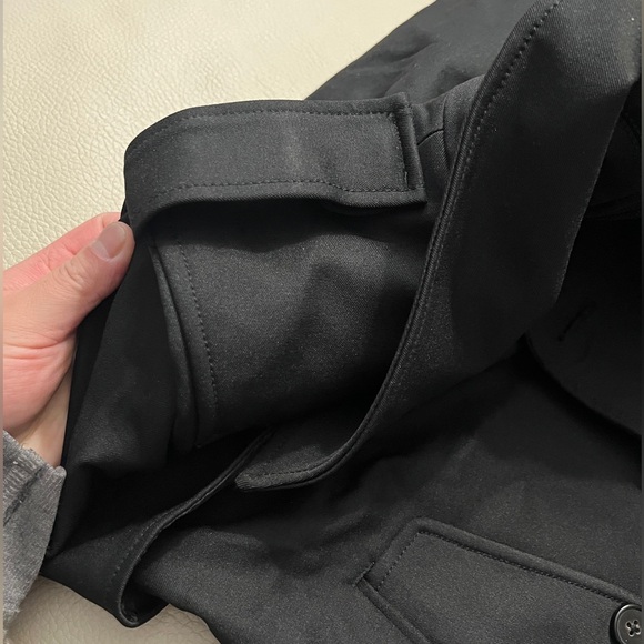 NWT - Izzue Women’s Double Breasted Short Trench Coat - Size L - Picture 5 of 11